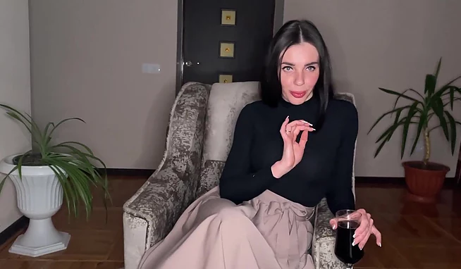 Раздвинь мои ножки, наставим будущему мужу рожки!