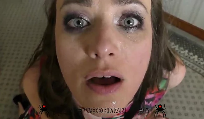 Вудман совсем ёбнулся на старости лет и жёстко выебал тёлку